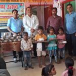 Lakhimpur - Lakhimpur Kheri News: नन्हे कदमों का स्कूल की ओर बढ़ा रुख, नवारंभ उत्सव में दिखा उत्साह