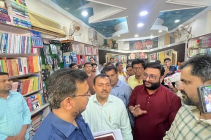 गजब का - गजब का फर्जीवाड़ा: एक ही क्लास की किताबें, हर स्कूल में कीमत अलग-अलग; रेट सुन छूट रहे अभिभावकों के पसीने