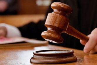 UP: "बेटी - UP: "बेटी के लिए रिश्ता तलाशने के लिए नहीं दे सकते पैरोल", जेल में बंद पूर्व मंत्री की याचिका खारिज