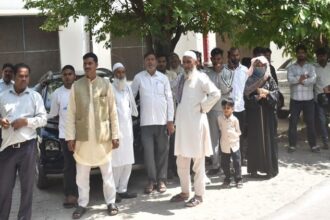 मैनाठेर - मैनाठेर कांड: सजा सुनते ही फूट-फूटकर रोने लगे दोषी, कोर्ट परिसर में खड़े परिजन भी बिलख पड़े, जानें पूरा केस