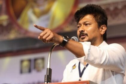 DMK: - DMK: उदयनिधि बोले- तमिलनाडु चुनाव PM मोदी और अमित शाह को राज्य में घुसने न देने की लड़ाई; जानें और क्या कहा