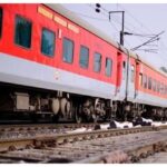 Railway: - Railway: बिना कारण ट्रेन की चेन खींची तो खैर नहीं! रेलवे ने बढ़ाई सख्ती, अब तक इतने पर हो चुकी है कार्रवाई