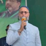 बंगाल - बंगाल में चुनाव प्रचार: ओवैसी-हुमायूं कबीर एक मंच पर, AIMIM चीफ बोले- महज वोटिंग मशीन बनकर रह गए हैं मुस्लिम