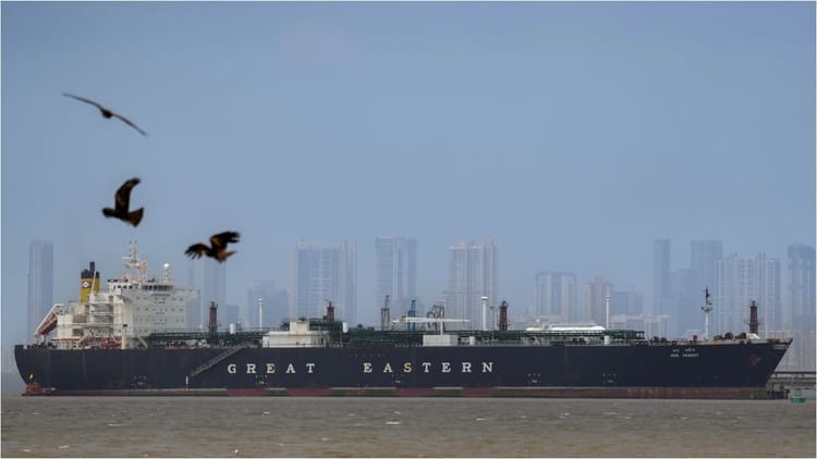 MRPL - MRPL की बढ़ी ताकत: अफ्रीका और रूस से पहुंचा कच्चे तेल से लदे दो जहाज, औद्योगिक गतिविधियों में जबरदस्त तेजी