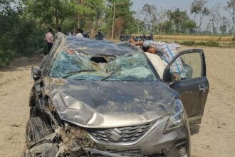 Lakhimpur - Lakhimpur Kheri News: तेज रफ्तार कार पलटी, चालक गंभीर