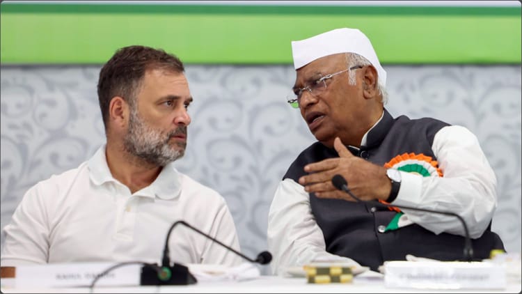 Assam - Assam Congress Manifesto: कांग्रेस ने असम के लिए चुनावी घोषणा-पत्र जारी किया; बड़े वादों के साथ बदलाव के दावे