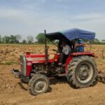 Hathras: - Hathras: नहीं मिला सही भाव, कोल्ड स्टोर फुल, एक और हताश किसान ने जोत डाली पांच बीघा आलू की फसल