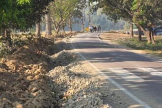 Lakhimpur - Lakhimpur Kheri News: डिगनिया से दुधवा तक सड़क सुधरने लगी, सफर होगा आसान