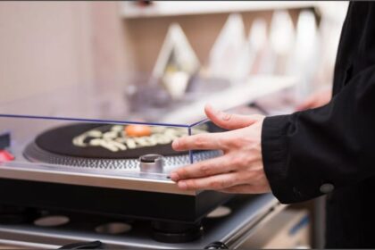 LPG संकट - LPG संकट से निपटने की तैयारी: इंडक्शन हीटर को लेकर सरकार का निर्देश, उत्पादन बढ़ाने पर मिल सकता है प्रोत्साहन