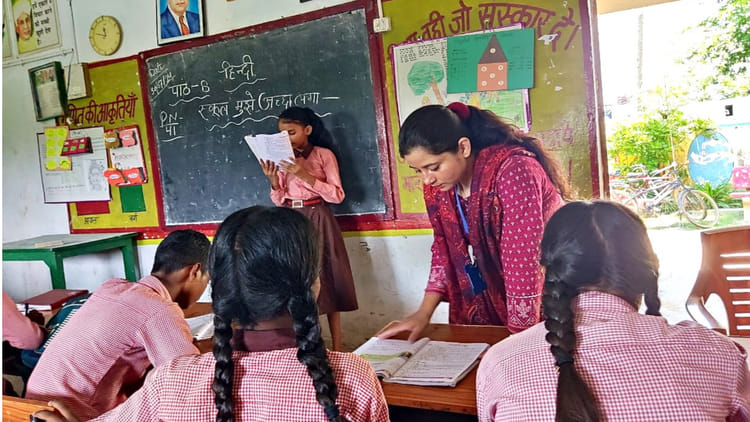 यूपी: - यूपी: हाईकोर्ट का बड़ा फैसला- टीजीटी और एलटी ग्रेड भर्ती के लिए टीईटी अनिवार्य, इन्हें लगेगा बड़ा झटका