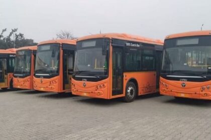 Bareilly - Bareilly News: रोडवेज के बेड़े में शामिल होंगी 25 ई-बसें, पुराने बस अड्डे पर बनेगा चार्जिंग स्टेशन