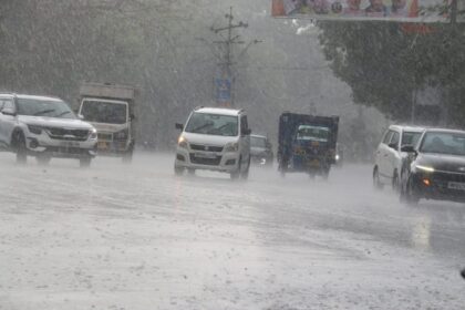 Weather: - Weather: उत्तर भारत में अभी नहीं आएगी गर्मी, नौ अप्रैल तक होगी बारिश; जानें अपने राज्य के मौसम का हाल