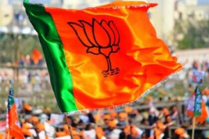 केरल - केरल चुनाव में सोशल इंजीनियरिंग: भाजपा ने खेला अम्मा कार्ड, मौन ध्रुवीकरण से उलटफेर की तैयारी; बदलेगा समीकरण?