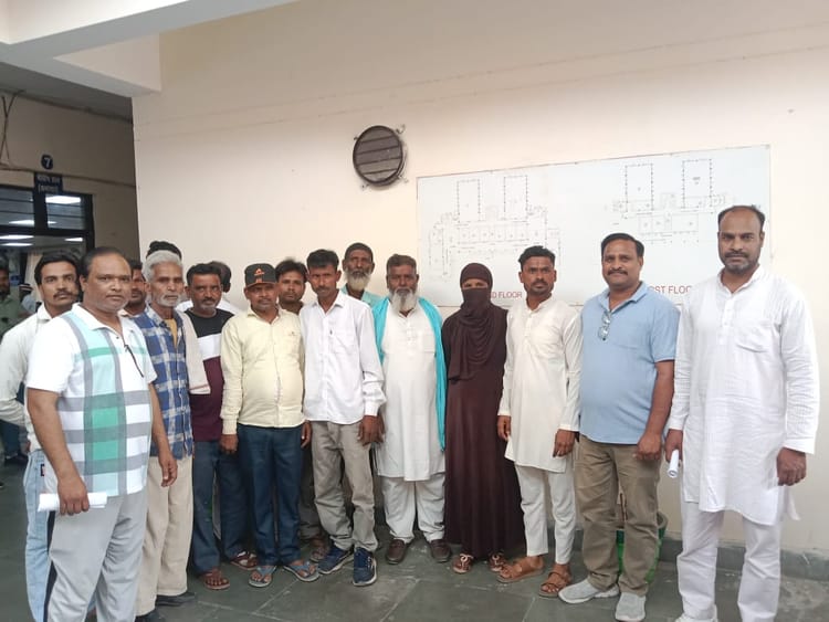 Lakhimpur - Lakhimpur Kheri News: पीएम आवास योजना अटकी, 7 माह से सत्यापन लंबित