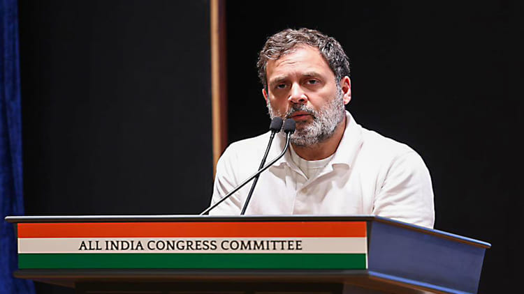 यूपी: - यूपी: राहुल गांधी की नागरिकता पर 15 अप्रैल को हो सकता है फैसला, हाईकोर्ट ने केंद्र सरकार से तलब किए रिकॉर्ड