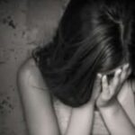 लखनऊ: - लखनऊ: बारिश से बचने के लिए निर्माणधीन बिल्डिंग में खड़ी किशोरी से सामूहिक दुष्कर्म, 5 मजदूरों ने की हैवानियत