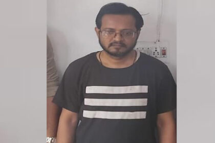 Kanpur: - Kanpur: रूस में नौकरी के नाम पर 2.38 लाख ठगने वाला गिरफ्तार, मुंबई में बंधक बनाकर रखा