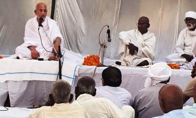 सत्संग - सत्संग को अपने जीवन का लक्ष्य बनाएं : संत शिरोमणि