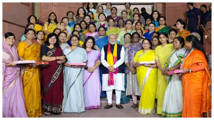 Women - Women Reservation: महिला आरक्षण में अड़ंगा डालने की कोशिश, ओबीसी कोटा का पेच फंसा सकता है विपक्ष