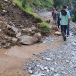 Karnataka - Karnataka Landslide: कर्नाटक के शिवमोग्गा में भूस्खलन, सड़क निर्माण में लगे तीन मजदूरों की मौत; चार घायल