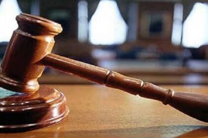 UP: फर्जी - UP: फर्जी रसीद दिखाकर ट्रक रोका, मारपीट कर लूटे रुपये; 12 साल बाद केस में आया नया मोड़