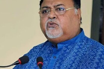 पार्थ चटर्जी के ठिकानों पर ED की छापेमारी