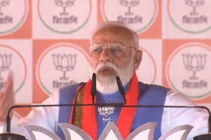 पीएम मोदी बंगाल चुनाव रैली में